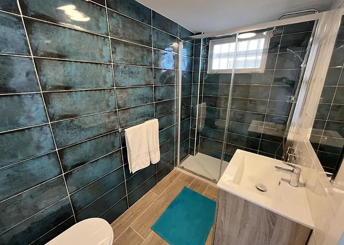 Tar11d - Estudio Con Vistas Al Mar, Wifi, Smart Tv, Fire Stick Amazon, En El Centro, A 600 Metros Playa Torremolinos