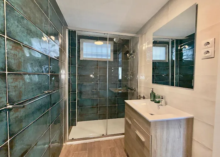 Tar11d - Estudio Con Vistas Al Mar, Wifi, Smart Tv, Fire Stick Amazon, En El Centro, A 600 Metros Playa Apartamento Torremolinos