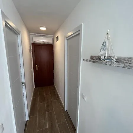 Tar11d - Estudio Con Vistas Al Mar, Wifi, Smart Tv, Fire Stick Amazon, En El Centro, A 600 Metros Playa Lägenhet *